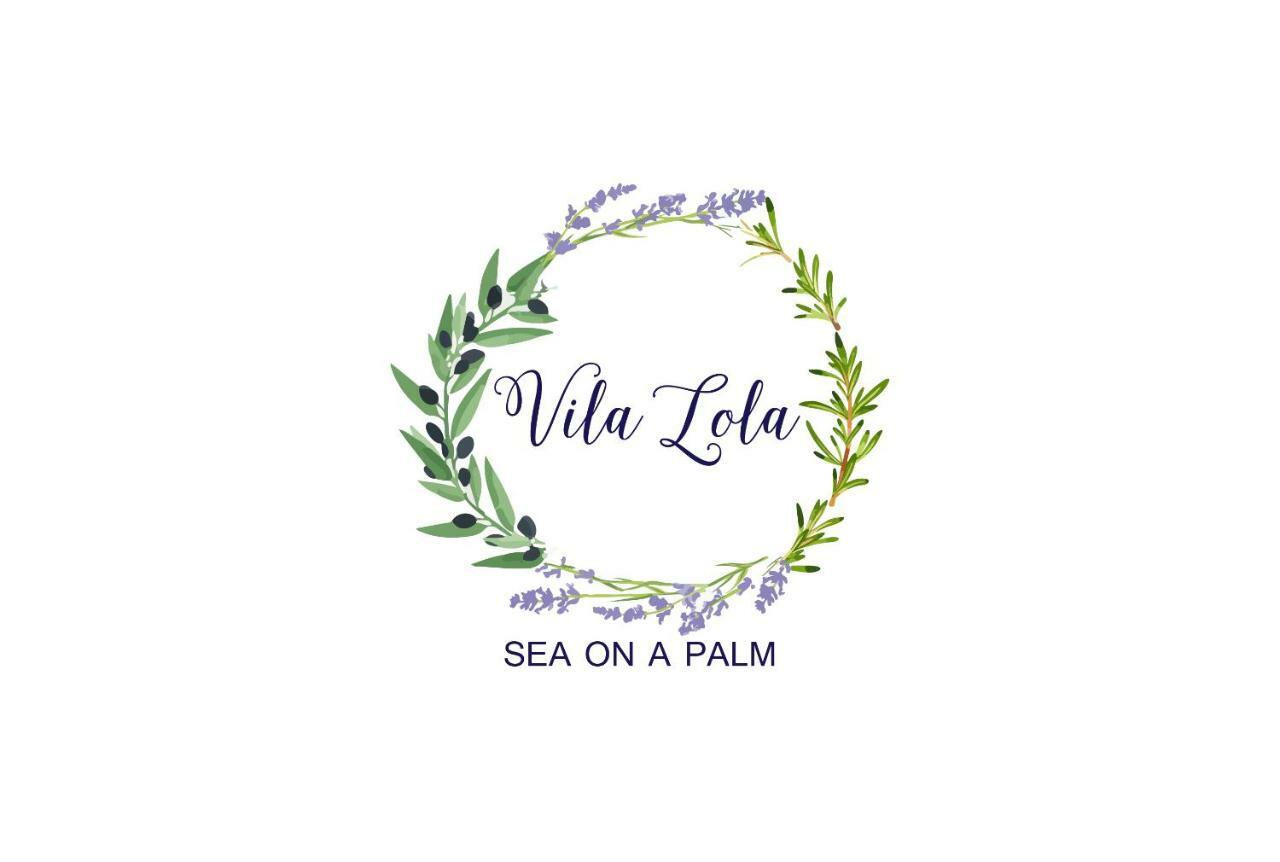 Holiday Home Lola, Sea On A Palm! Heated Pool Trogir Exteriér fotografie